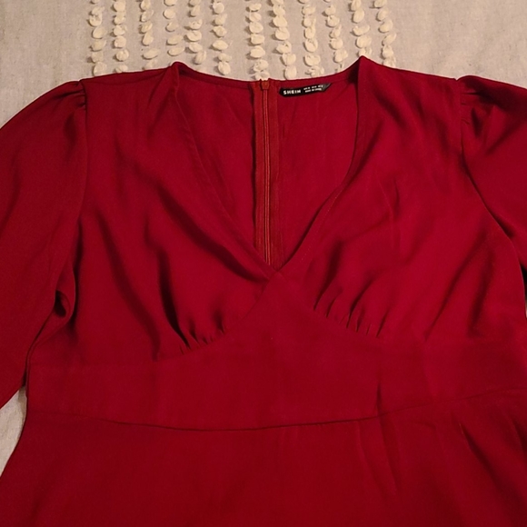 Dress - Picture 3 of 6